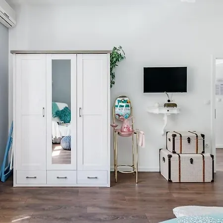 Apartment Bluestar Close To The Bacvice *