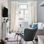 Апартаменты Bluestar Close To The Bacvice
