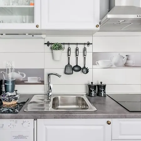 Bluestar Close To The Bacvice Appartamento