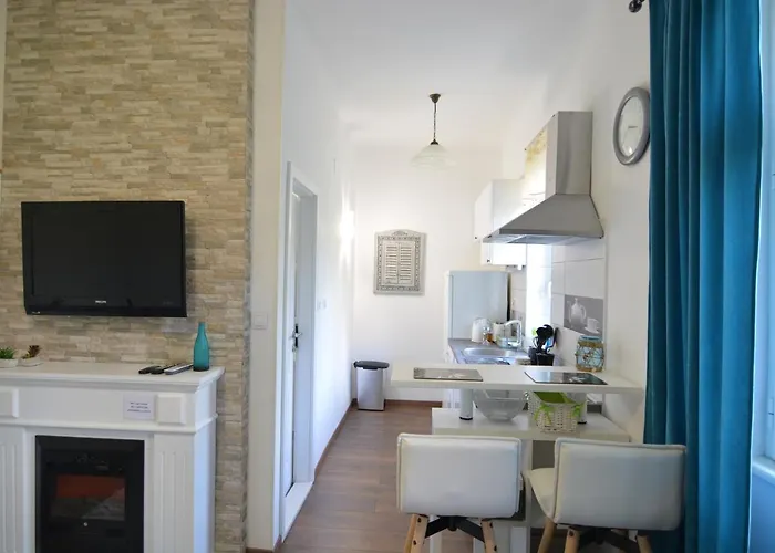 Bluestar Close To The Bacvice Apartment *