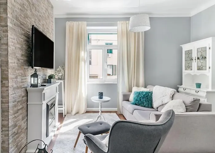 Bluestar Close To The Bacvice Apartment *