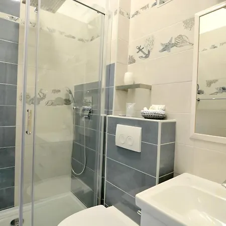 Bluestar Close To The Bacvice スプリト